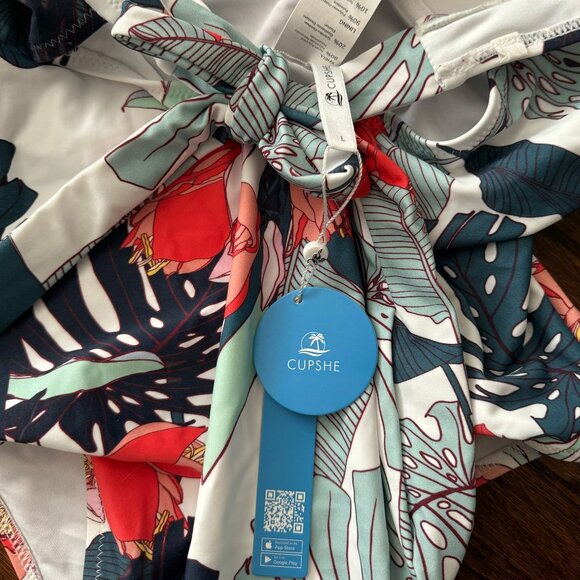 NEW Floral Swim - Picture 6 of 6